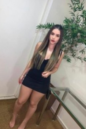 Escort girl Юля